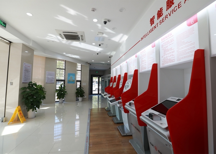 紡工路工行裝飾