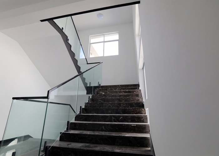 創(chuàng)維4s店