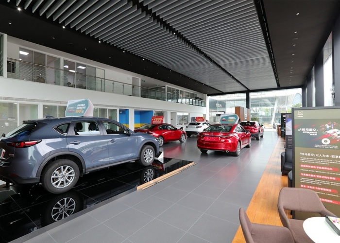 馬自達4s店