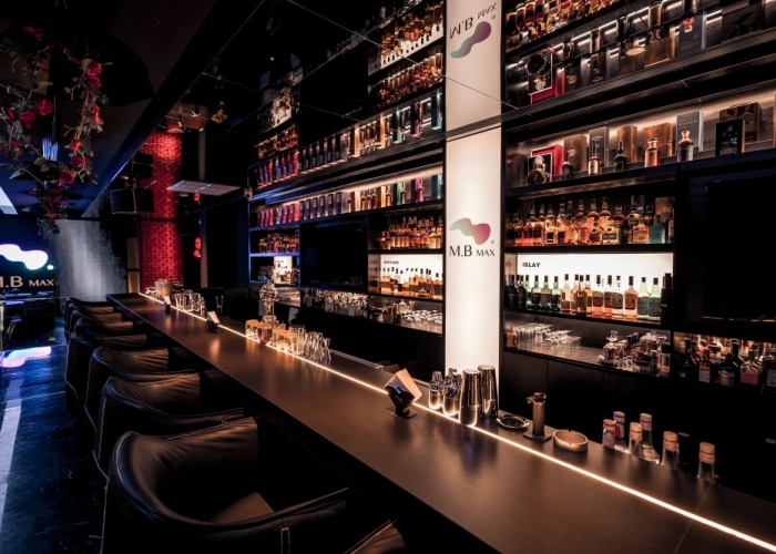 M.B MAX 酒吧